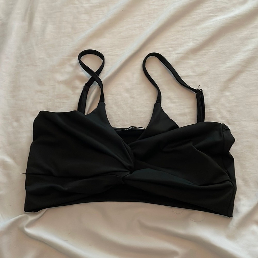 Black cropped top
